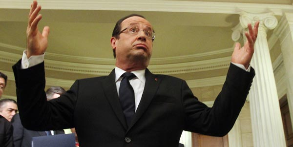 Hollande admite que França entregou armas a rebeldes na Síria